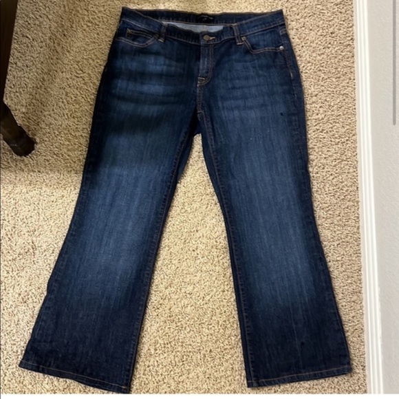 Banana Republic size 12 bootcut jeans - NWOT - Picture 3 of 5